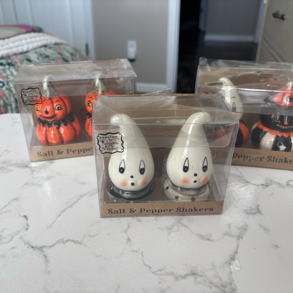 Johanna Parker Salt Shakers